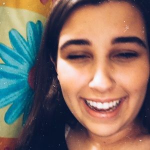 Meet your Posher, Perry